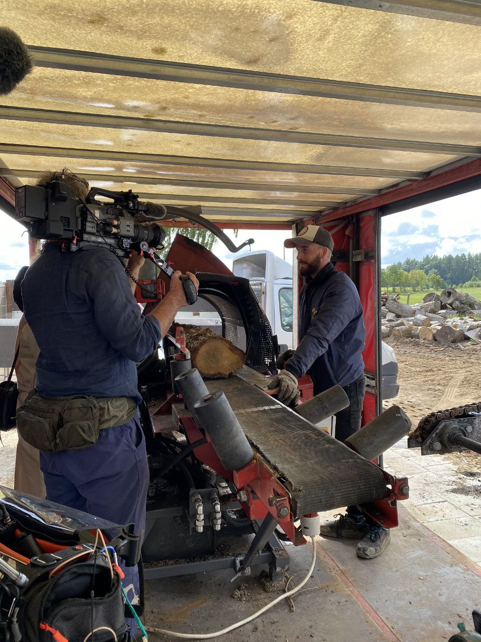 Dostawa drewna do klienta